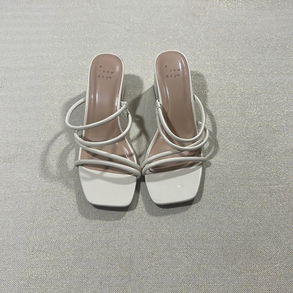 a new day Shoes - Cream Block Heels